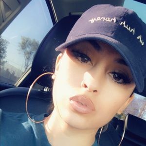 Meet your Posher, Denise